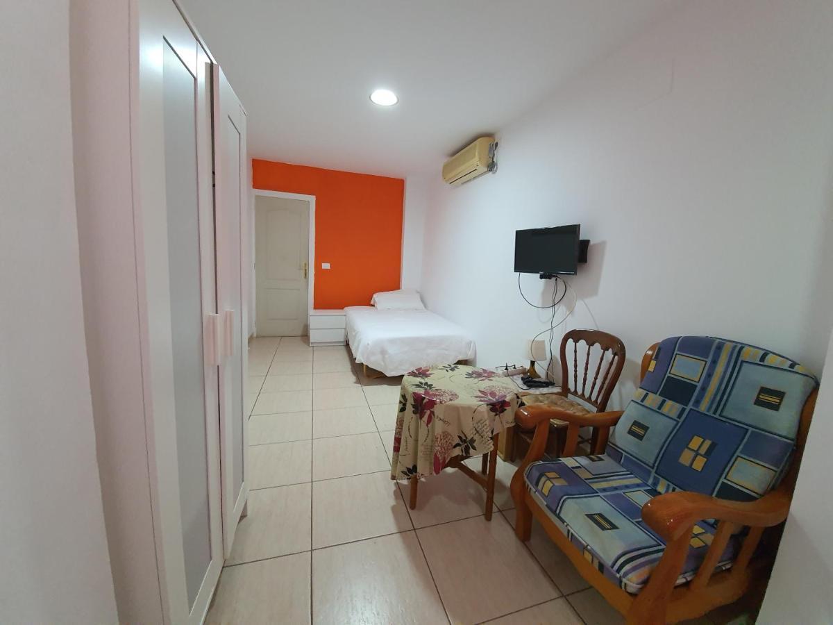 Doramas Private Rooms Shared Toilet Playa del Inglés Buitenkant foto
