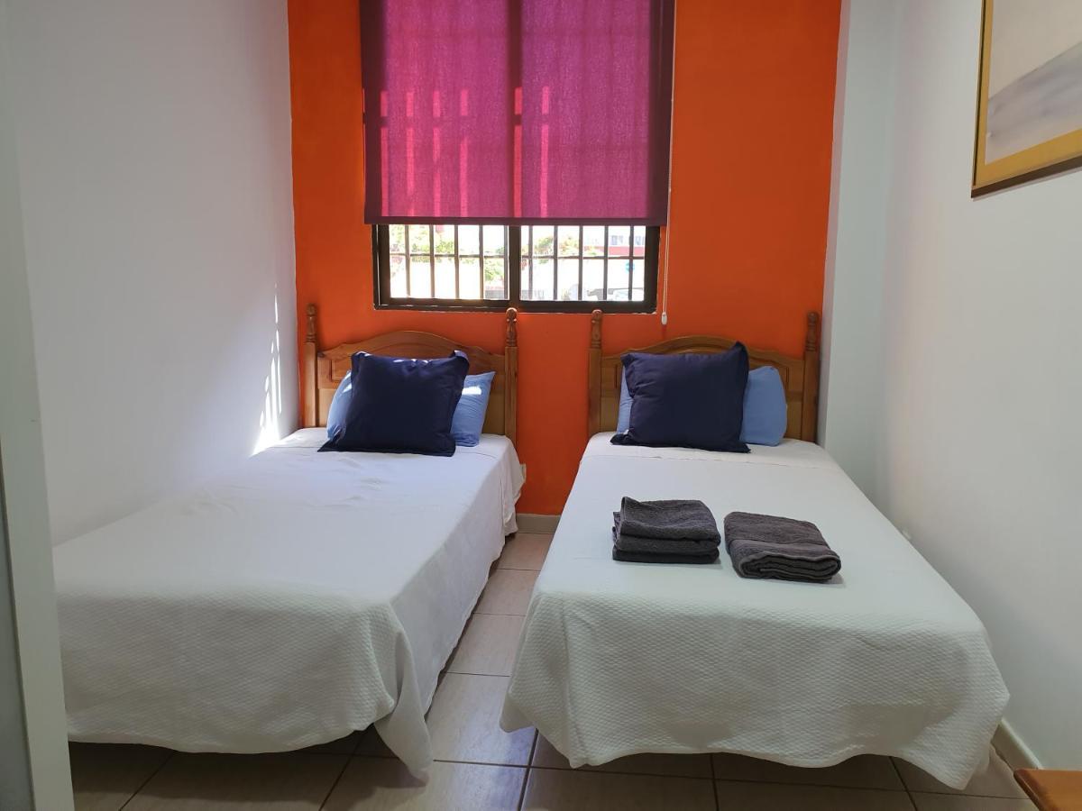 Doramas Private Rooms Shared Toilet Playa del Inglés Buitenkant foto